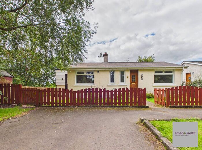2 Bedroom Bungalow For Sale In Millstone Park, Biggar, ML12