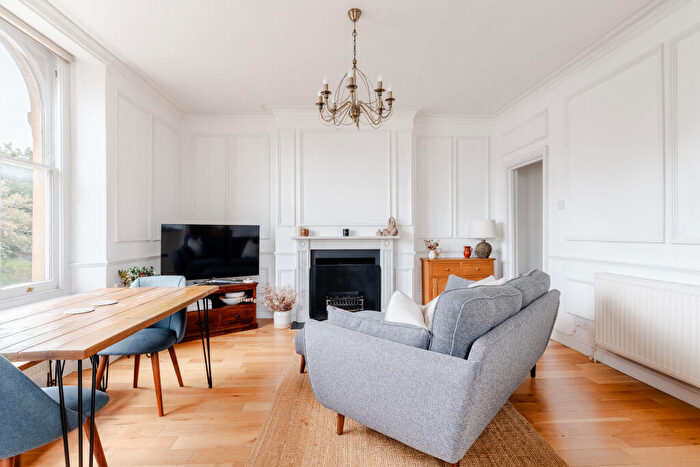 1 Bedroom Flat For Sale In Cotham Brow, Cotham, Bristol, BS6
