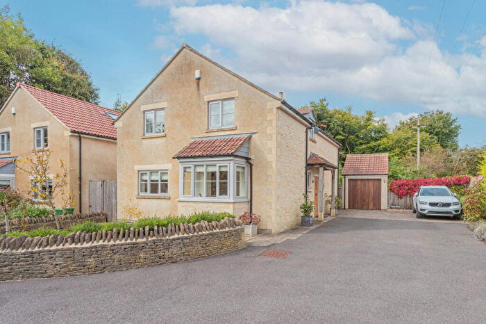 4 Bedroom Detached House For Sale In Hawkesbury Upton, Badminton, GL9