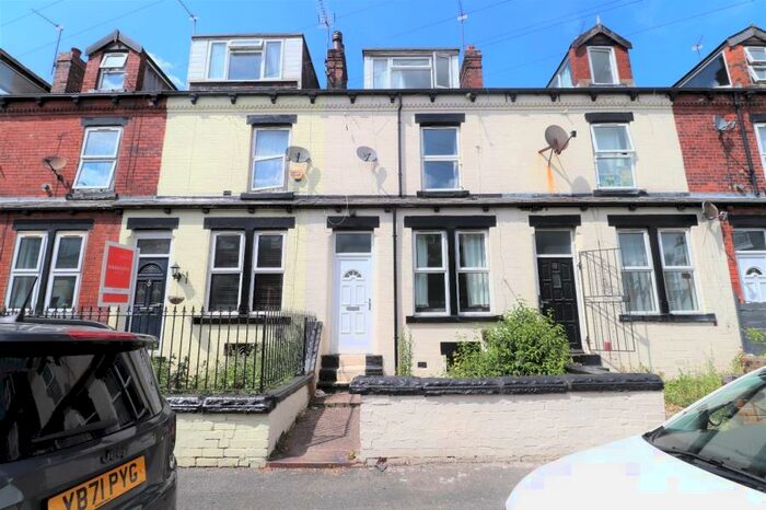 4 Bedroom Terraced House To Rent In Salisbury View, LS12