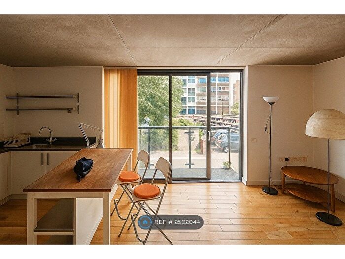 1 Bedroom Flat To Rent In Murray Grove, London, N1