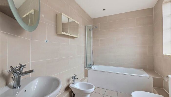 5 Bedroom Apartment To Rent In Strathmore Court, Park Road, St Johns Wood, London, NW8