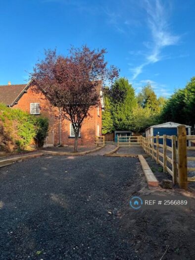 2 Bedroom End Of Terrace House To Rent In Rose Cottage, Worcs, B97