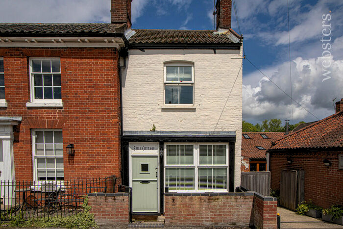 2 Bedroom End Of Terrace House For Sale In The Street, Neatishead, NR12