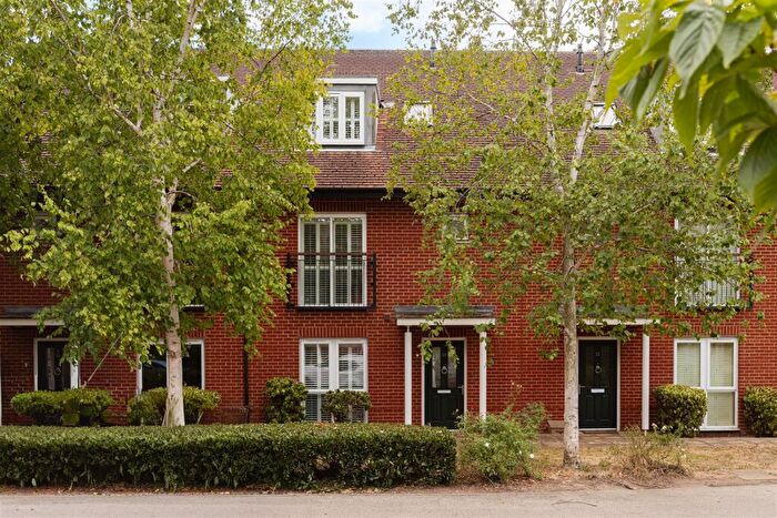 3 Bedroom Terraced House For Sale In Mockford Mews, Redhill, RH1