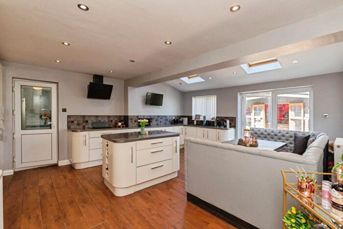 3 Bedroom Semi-Detached House For Sale In Beale Close, Bristol, BS14