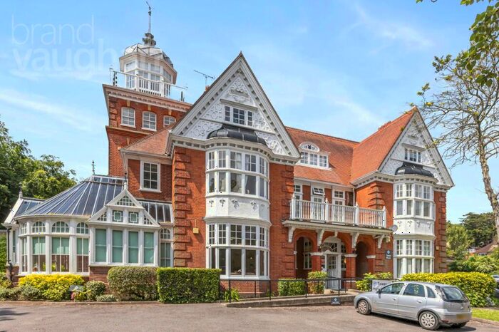 2 Bedroom Maisonette For Sale In Tower House, Tower Gate, Preston Road, Brighton, BN1