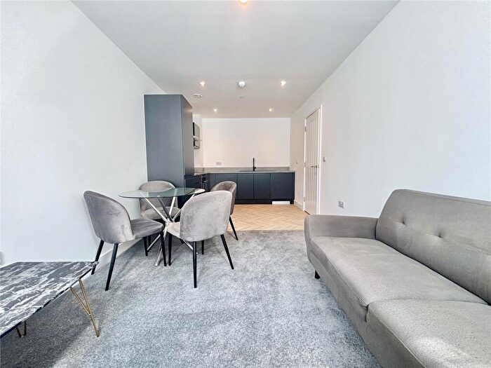 2 Bedroom Apartment To Rent In Crosby Road North, Waterloo, Liverpool, L22