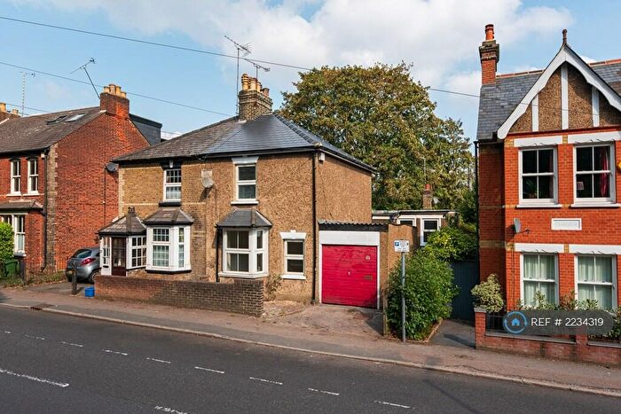 1 Bedroom Flat To Rent In Ingrave Road, Brentwood, CM15