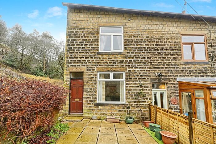 3 Bedroom End Of Terrace House For Sale In Cleveley Gardens, Hebden Bridge, HX7
