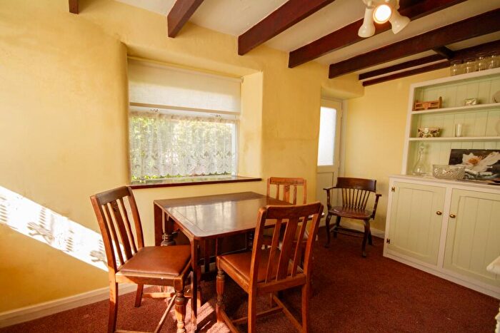 3 Bedroom Cottage For Sale In North Street, Lostwithiel, Cornwall, PL22
