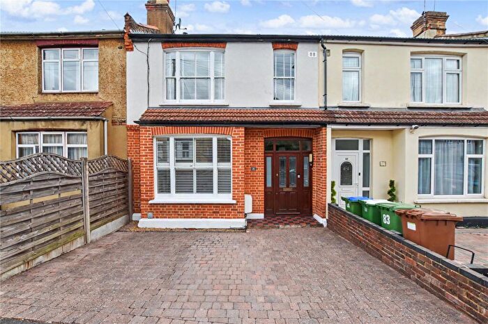 3 Bedroom Terraced House For Sale In Upton Road, Bexleyheath, DA6