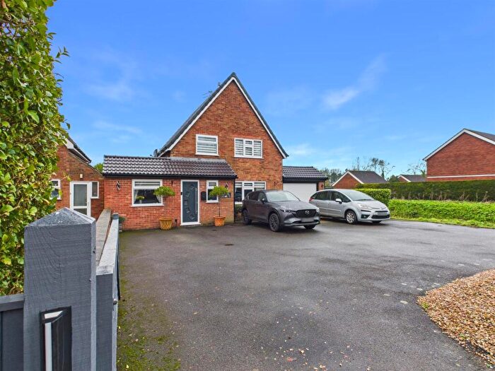 4 Bedroom Detached House For Sale In Fleetway, North Cotes, Grimsby, DN36