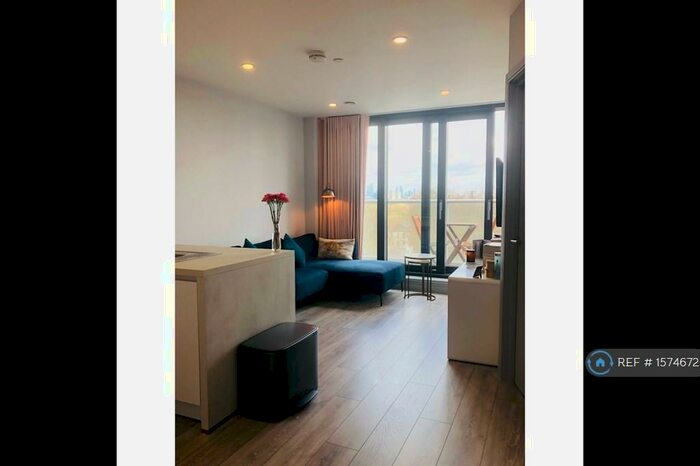 1 Bedroom Flat To Rent In Bethwin Road, London, SE5