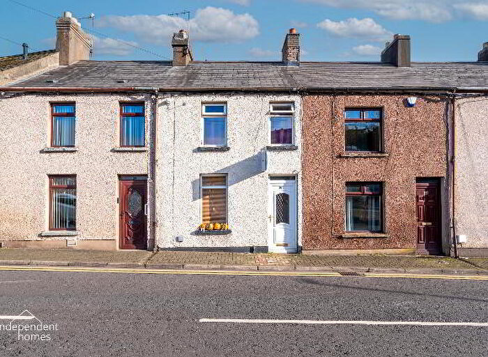 3 Bedroom Mid Terraced House For Sale In Glynn Road, Larne, BT40