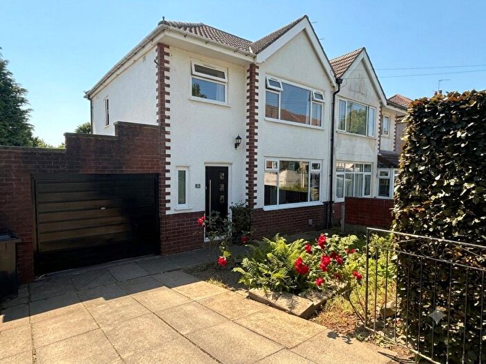 3 Bedroom Semi-Detached House For Sale In Highland Road, Horwich, Bolton, Greater Manchester, BL6