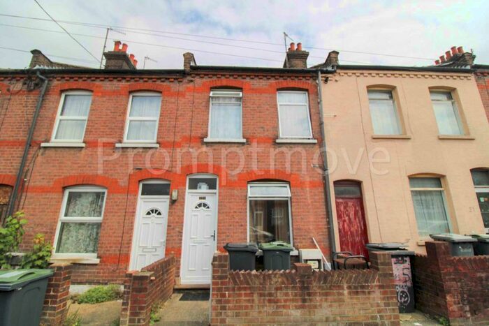 3 Bedroom Terraced House To Rent In Naseby Road Luton, LU1
