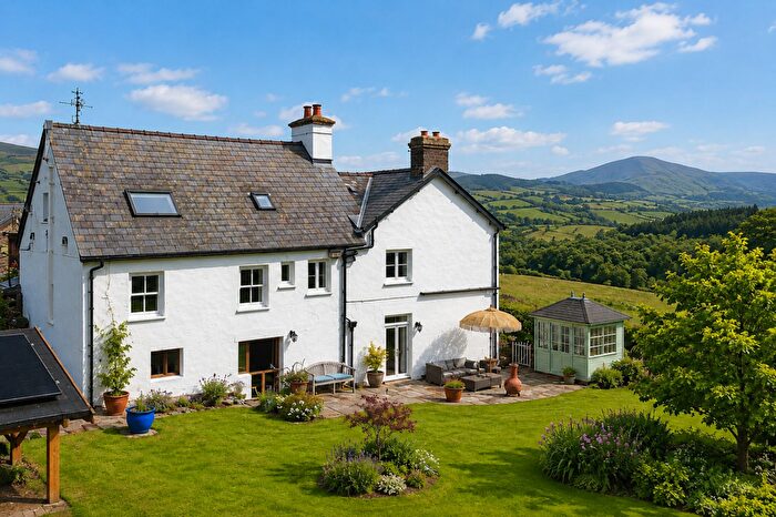 7 Bedroom Detached House For Sale In Llangattock, Crickhowell, NP8