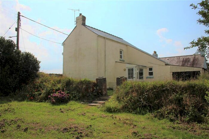 2 Bedroom Detached House For Sale In Treffynnon, Haverfordwest, SA62