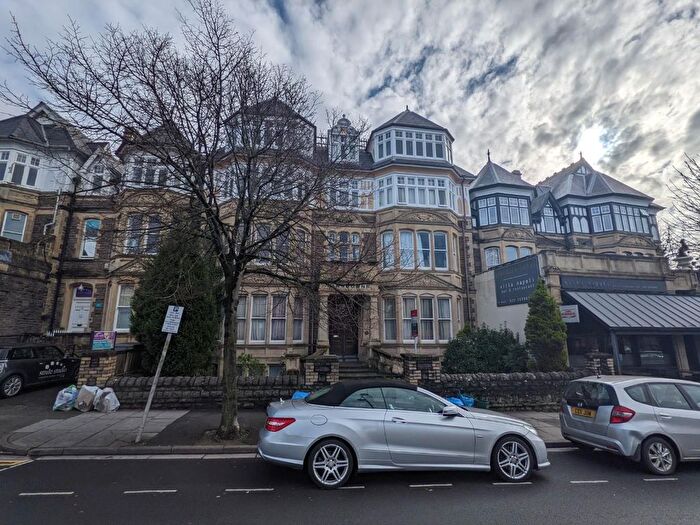 2 Bedroom Flat To Rent In Plymouth Road, Penarth, CF64