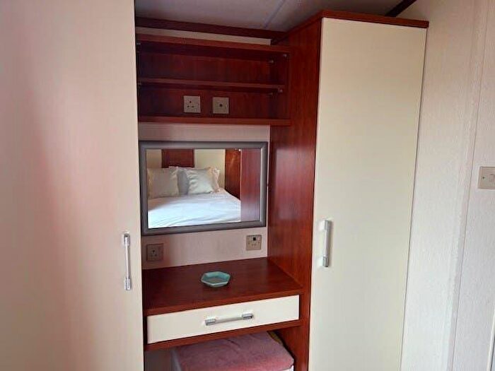2 Bedroom Caravan For Sale In Harts Holiday Park, ME12
