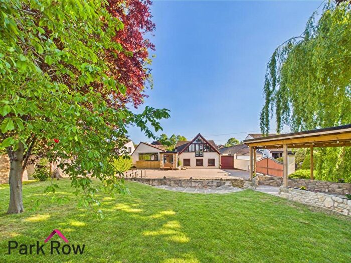 6 Bedroom Detached House For Sale In Bondbridge Court, South Milford, Leeds, LS25