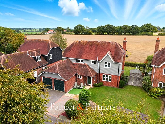 4 Bedroom Detached House For Sale In Woodland Chase, Fordham Heath, Colchester, Essex, CO3