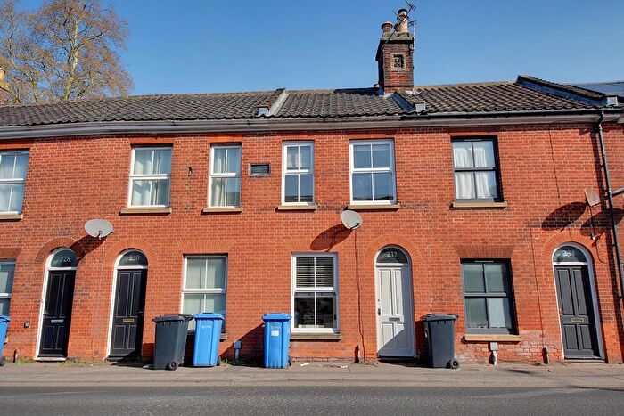 2 Bedroom Terraced House To Rent In Queens Road, Norwich, NR1