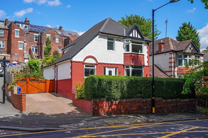 3 Bedroom Detached House For Sale In Sheldon Road, Sheffield, S7