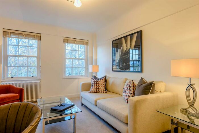 2 Bedroom Flat To Rent In Fulham Road, London, SW3