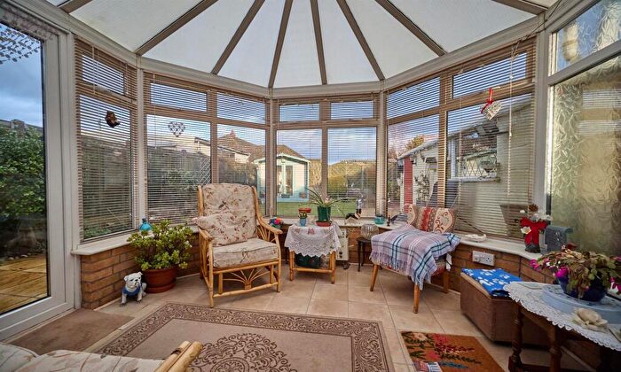 2 Bedroom Semi-Detached Bungalow For Sale In Greenwood Road, Stoke Golding, CV13