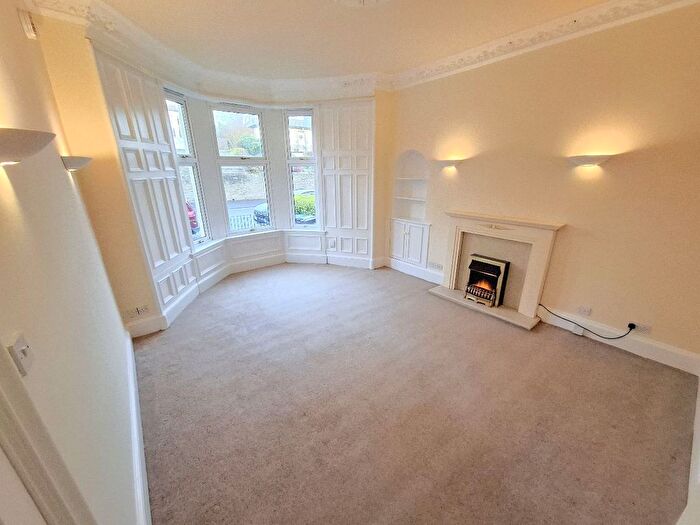 2 Bedroom Flat To Rent In Dalhousie Road, Broughty Ferry, Dundee, DD5