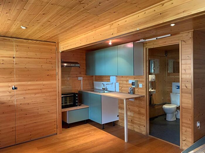 Studio To Rent In Horns Road, Barkingside, Ig1