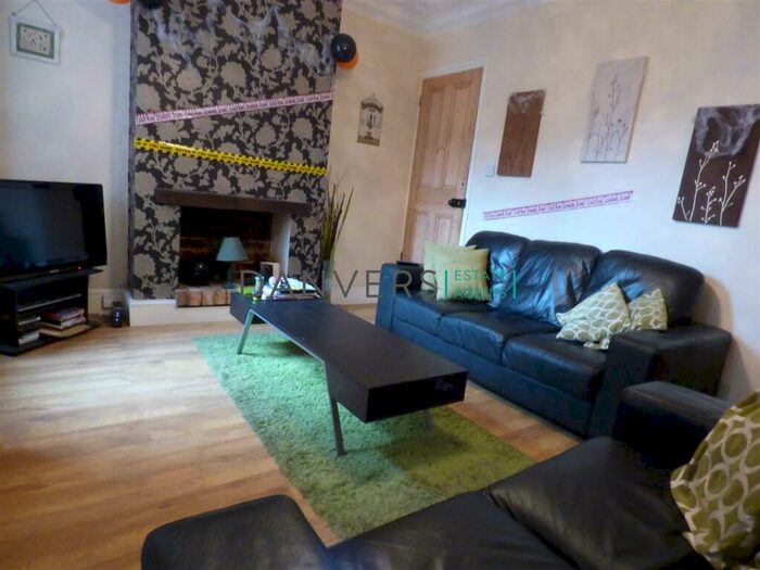 4 Bedroom Detached House To Rent In Noel Street, Leicester, LE3