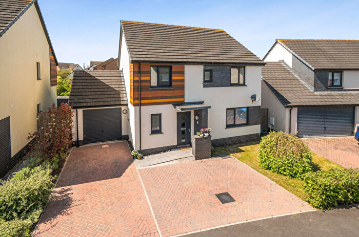 4 Bedroom Detached House For Sale In Waterloo Gardens, Torrington, Devon, EX38