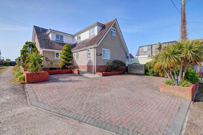 4 Bedroom Detached House For Sale In Normans Bay, Pevensey, BN24