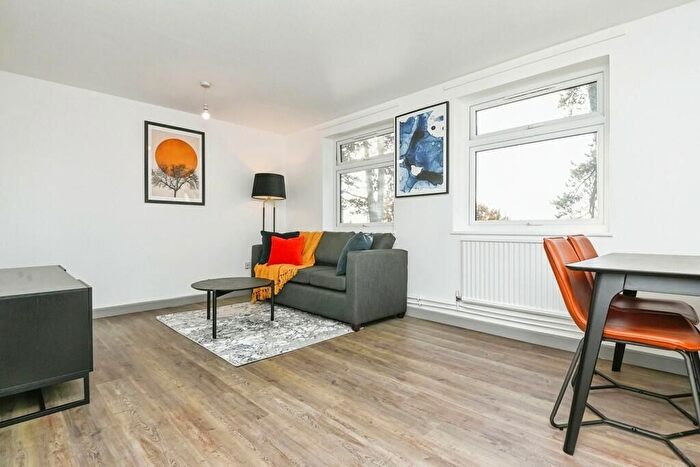3 Bedroom Flat To Rent In Pearson Road, Ipswich, IP3