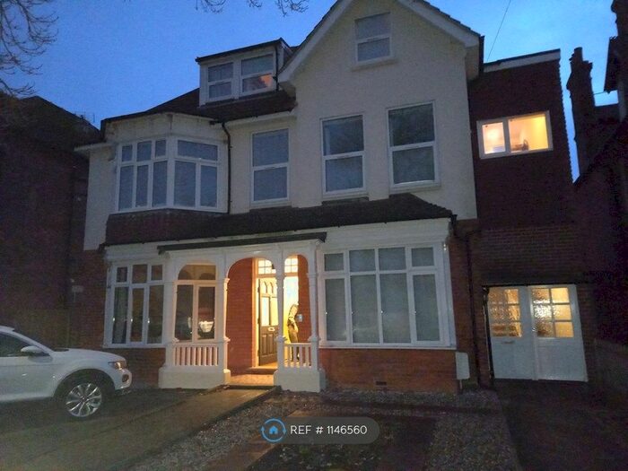 2 Bedroom Flat To Rent In Julian Rd, Folkestone CT19