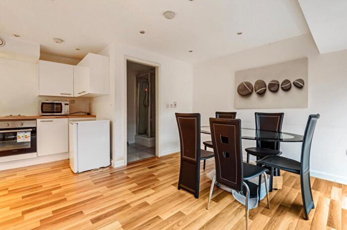 Studio To Rent In Citispace West, Leeds, LS2 - Photo 3