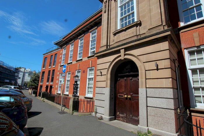 2 Bedroom Apartment To Rent In The Ropewalk, Nottingham, NG1