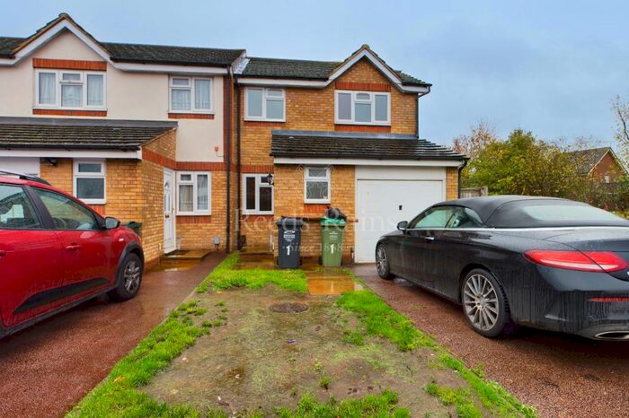 3 Bedroom End Of Terrace House To Rent In East Field Terrace, Joyce Green Lane, Dartford, DA1