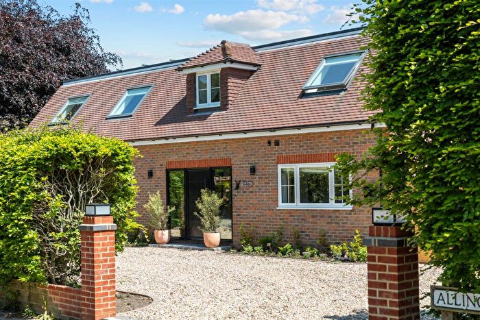 5 Bedroom Detached House For Sale In Allington Road, Newick, BN8