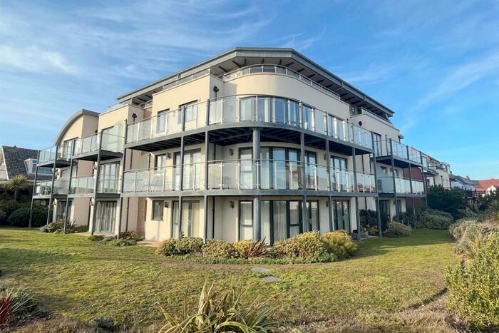 1 Bedroom Retirement Property For Sale In Southbourne, BH6