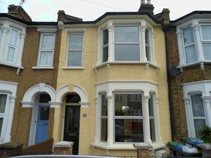 3 Bedroom Terraced House To Rent In Lincoln Road, Bush Hill Park, EN1