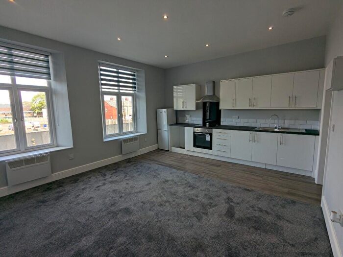 2 Bedroom Apartment To Rent In Cross Street, Sale, Greater Manchester, M33