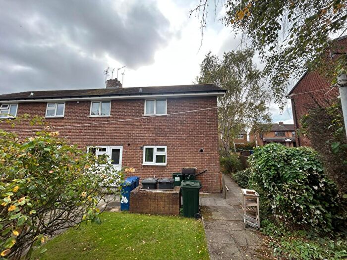 2 Bedroom Apartment For Sale In Smithies Street, Barnsley, South Yorkshire, S71