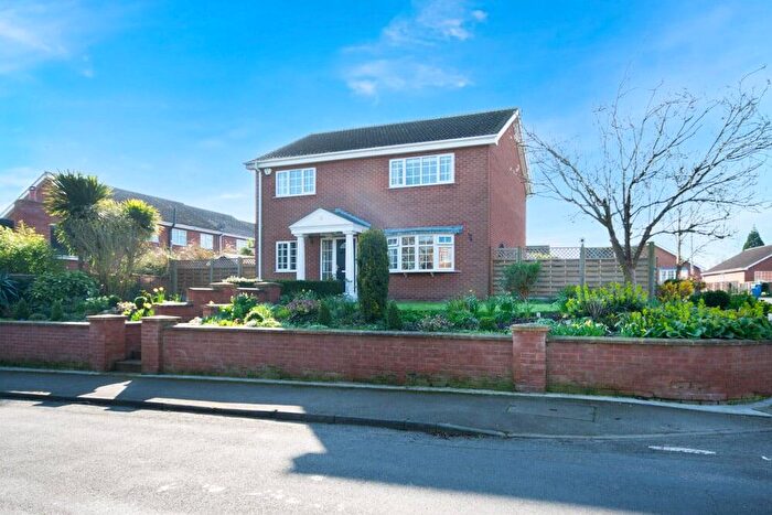 4 Bedroom Detached House For Sale In The Meadows, Beckingham, Doncaster, DN10