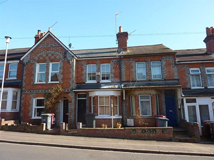2 Bedroom Detached House For Sale In Westfield Road, Caversham, Reading, RG4