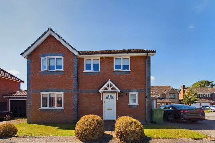 4 Bedroom Detached House To Rent In Plover Close, Thetford, Norfolk, IP24