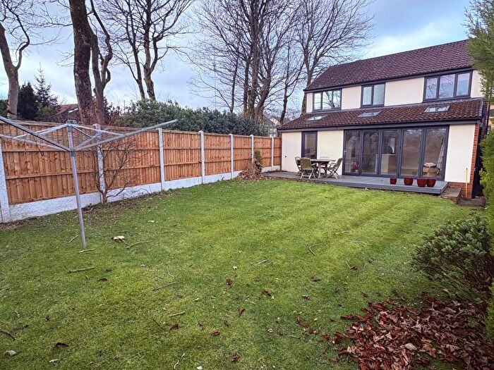 5 Bedroom House To Rent In Ainsworth Road, Bury, BL8